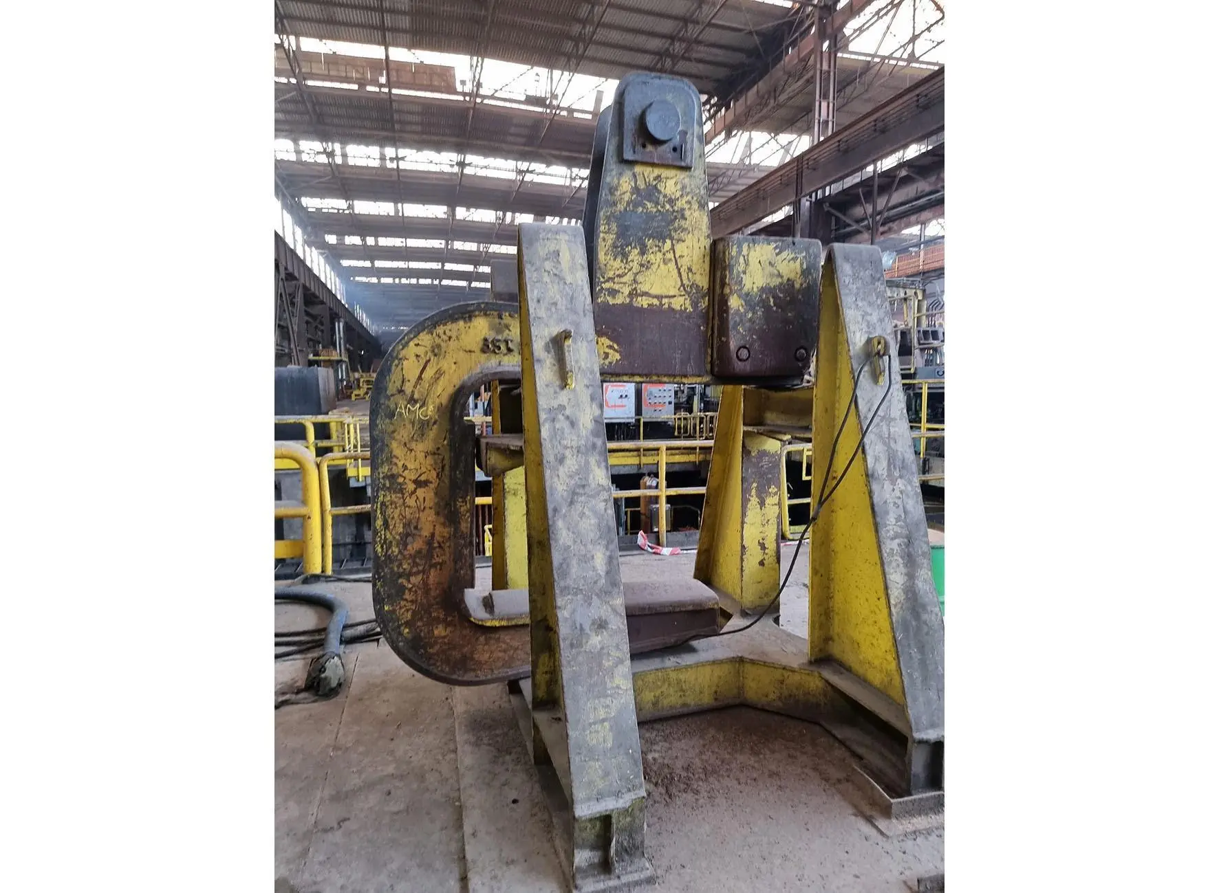 USED ZM COIL HOOK 35 TON