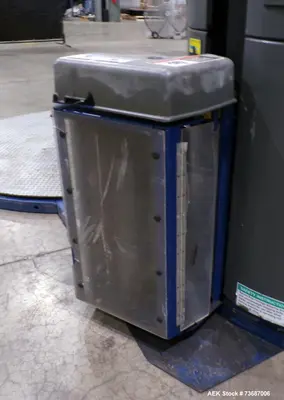 Used LANTECH Q300 Wrapping Machines Illinois US | Aaron Equipment #1303780