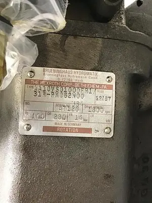 USED BRUENINGHAUS HYDRAULIK AA10VS0100DFR1/31R-PKC62N00