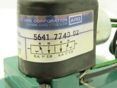 ARO 5641 7740 02 Pneumatic Solenoid Valve 4-Way 1/4" NPT 115VDC 150 PSI