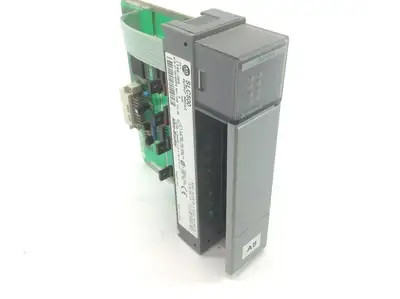 1746-OB8 | Allen Bradley  Series A Output Module SLC500 - Used