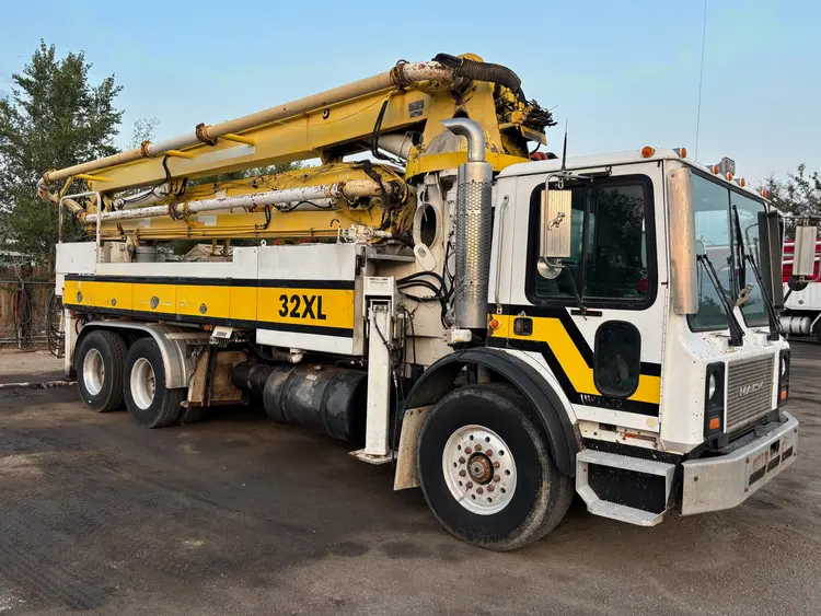 Used 1999 SCHWING BPL KVMS32XL Concrete Pumps Colorado US | Concrete Pump Depot #1393835