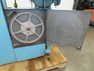 Grob Brothers NS18 Vertical Bandsaw 18" Throat 1Hp 230/460V 3Ph Metal Wood