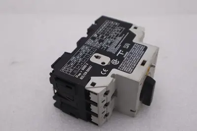 Used _UNKNOWN_ _UNKNOWN_ Circuit Breakers Pennsylvania US | Global Equipment International, LLC #1436775