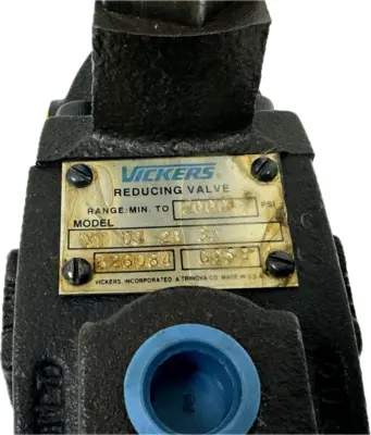 NEW VICKERS XT-03-2B-30 REDUCING VALVE 626084 XT032B30