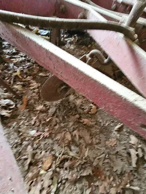 INTERNATIONAL 550 plow | Iron Listing (12)