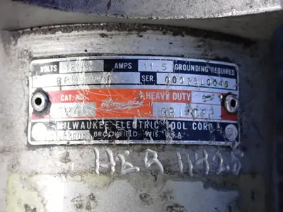 USED MILWAUKEE 5240