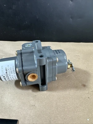 USED Fisher FS-67CFR-601