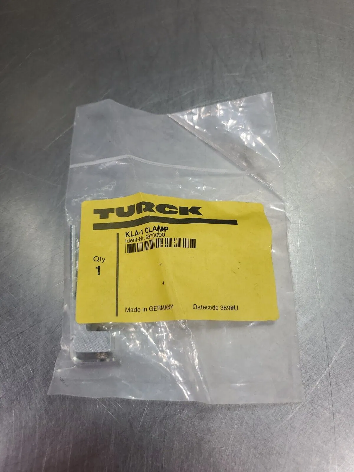 TURCK KLA-1 (Ident-Nr 6970000) Clamp. 5E-2/4