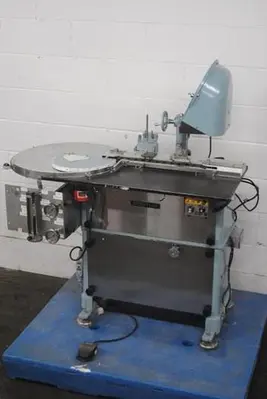 Cozzoli model R100 Vial Stoppering Machine -
