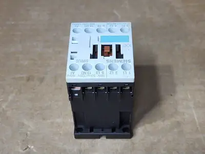 NEW SIEMENS 3RT1016-1AK61