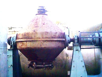 400 L S/S Double Cone Vacuum Drier