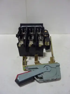 USED ALLEN BRADLEY 1494V-DS30 SER A