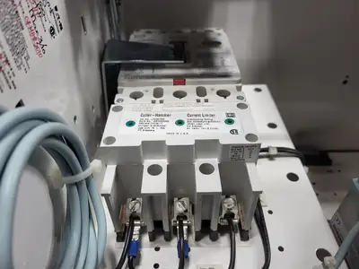 Used EATON SVX005A1-5A4N1 Switchgears British Columbia CA | Lenmark #240314