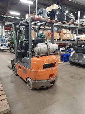 USED TOYOTA 7FGCU15 – 3000 LB. FORKLIFT