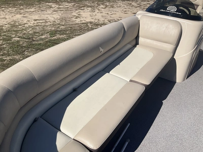 Used 2016 SUNTRACKER PARTY BARGE 22 DLX Boats (Misc) Michigan US | Miedema Asset Management Group #1474490
