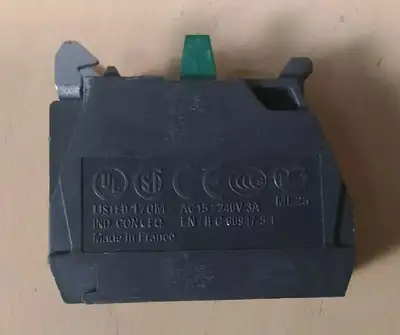 Schneider Electric Contact Block ZBE-101 4D
