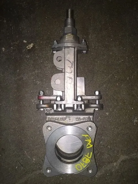 Rovalve 3"-150 knife gate valve, hand wheel operated