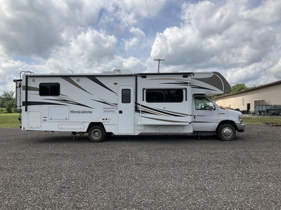 Used 2017 WINNEBAGO MINI WINNIE Campers, Caravans, Motorhomes Michigan US | Miedema Asset Management Group #1423583