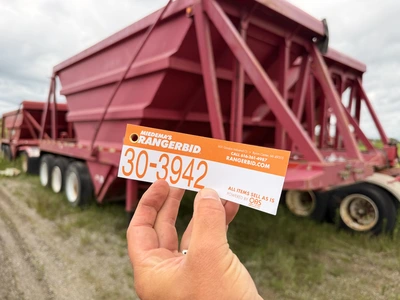 Used 2000 YALE 24 YARD V BOTTOM PULL TYPE TRI-AXLE GRAVEL TRAILER PUP Dump Trailers Michigan US | Miedema Asset Management Group #1424709