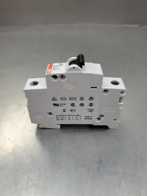 USED ABB (2CDS251001R0101)