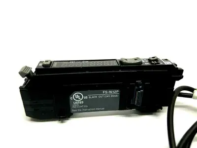 USED KEYENCE FIBER OPTIC AMPLIFIER M8 CONNECTION