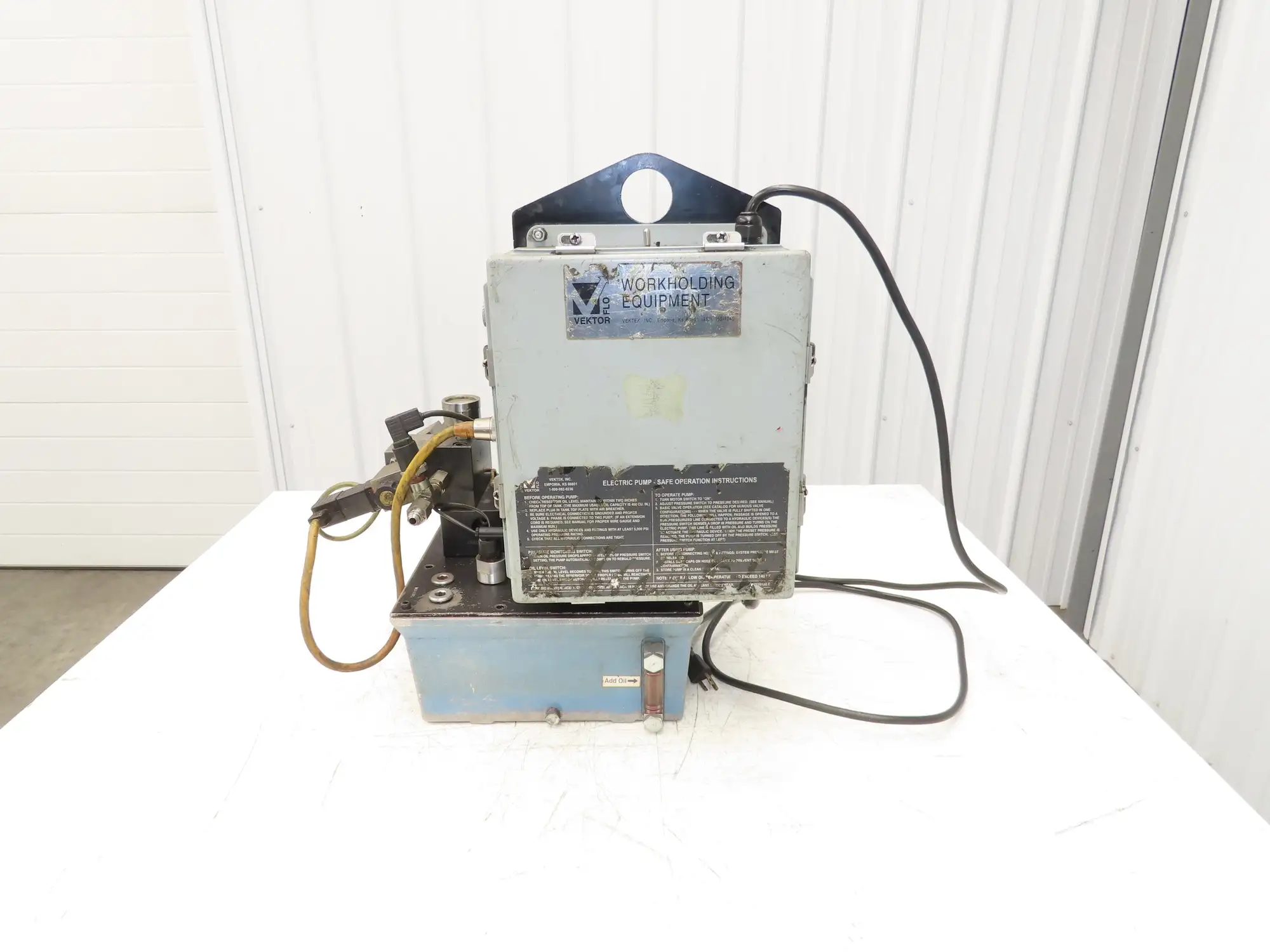 Vektek Vector Flo Hydraulic Manual Workholding Pump Power Pack 2.5gal 5000psi