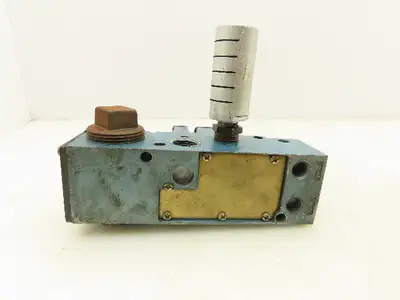 Mac 6213C-511-PM-111DA Pneumatic Solenoid Spool Valve 4/2