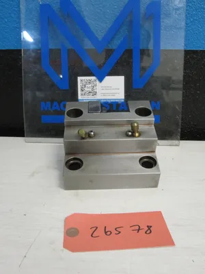 USED Haas BOT40