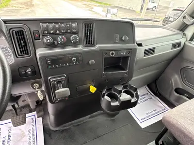 Used 2021 INTERNATIONAL MV607 Box trucks Florida US | Truck and Van Outlet #1509199