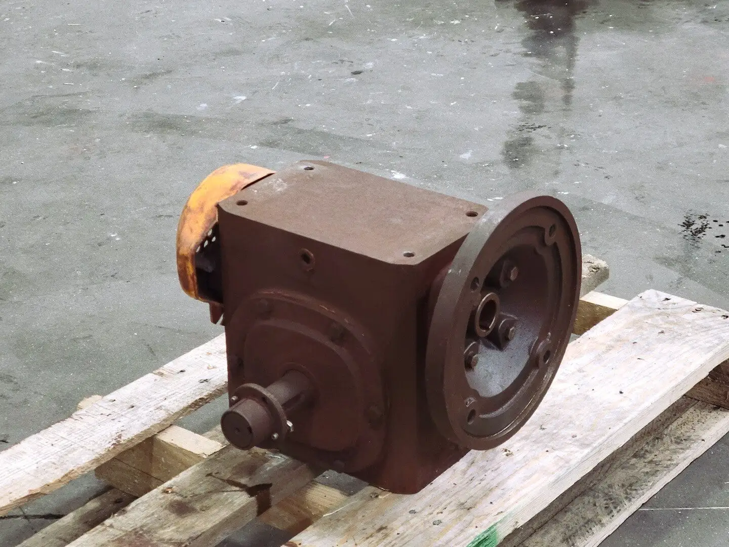 15:1 Ratio Gear Reducer