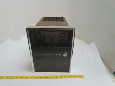 West Instruments PSCR-15-240 S-C-R Stepless Voltage Regulator 1 PH 240 V