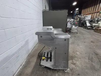 USED 2004 MAJA EVM 4006