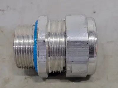 NEW THOMAS & BETTS ISR125-122