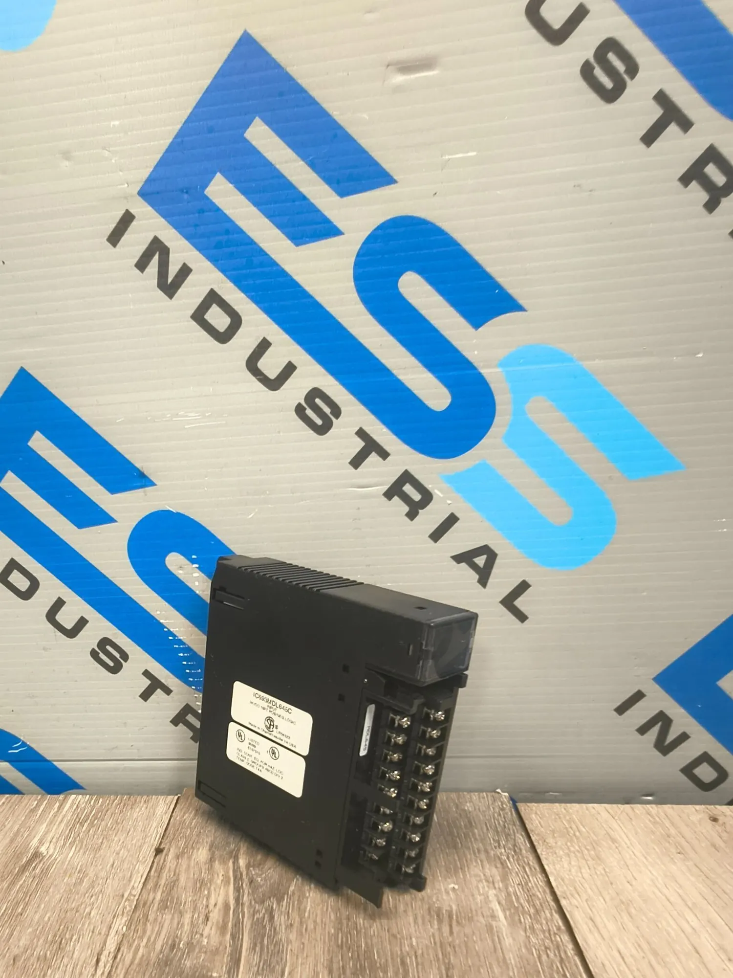 Used GE Fanuc IC69MDL645C Programmable Logic Controllers South Carolina US | ESS Industrial Equipment Sales #1328130