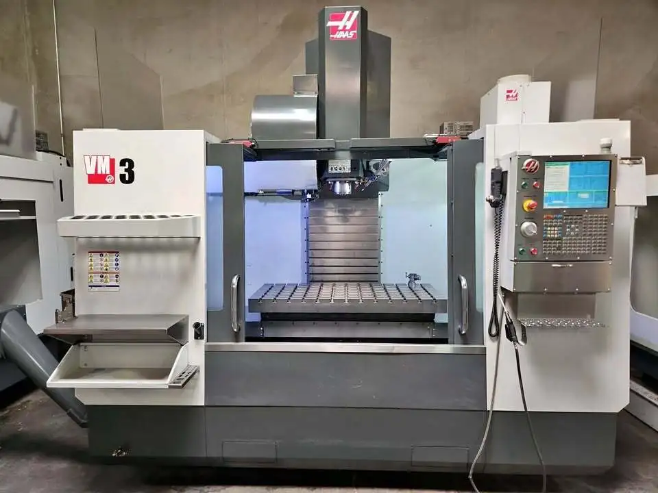 Used 2015 HAAS VM-3 Vertical Machining Centers Ohio US | Toolquip, Inc. #1229889