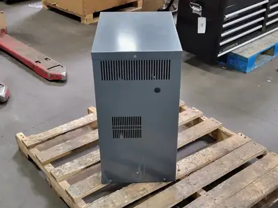 USED 2017 GNB EHY48C100