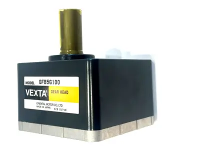 NEW ORIENTAL MOTOR VEXTA GFB5G100 MOTOR REDUCER
