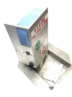 USED HERAEUS FUSION UV 6" IRRADIATOR HEAD 300W/INCH - INTEGRAL BLOWER