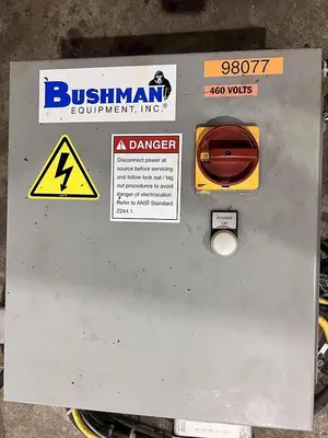 USED 2015 BUSHMAN M9604
