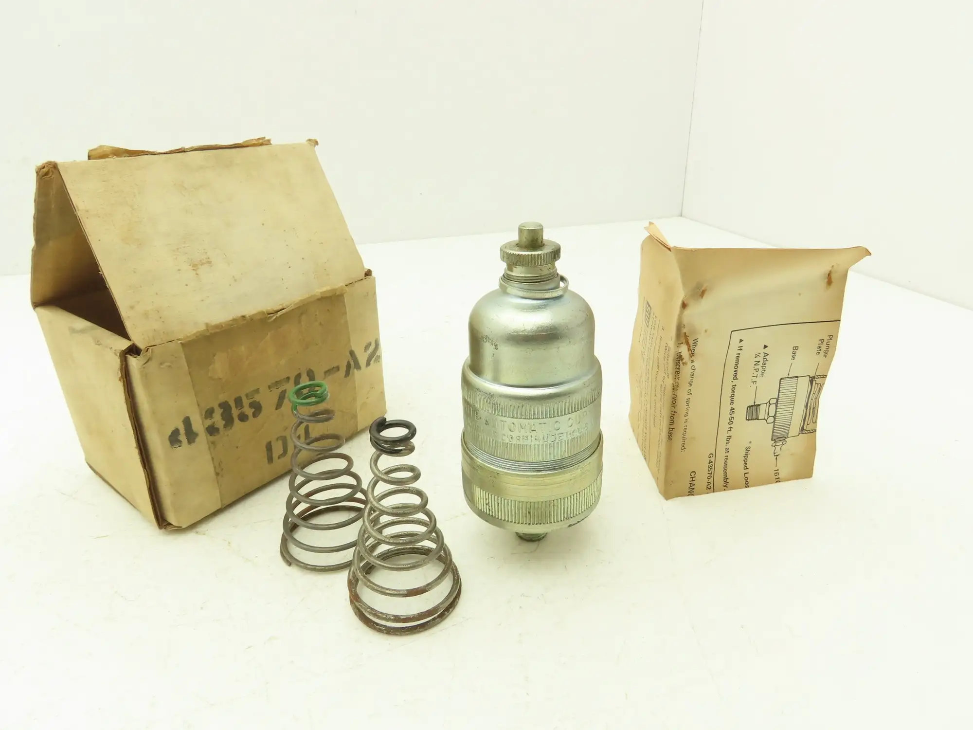 Alemite 43570-A2 Automatic Pressure Grease Cup W 2 Extra Variable Springs