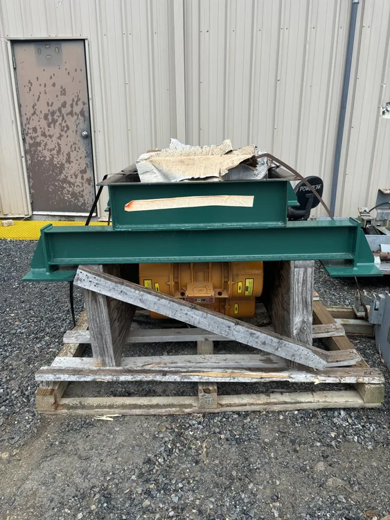 Used CARMAN _UNKNOWN_ Vibratory Feeders Pennsylvania US | Moses B Glick #1010605