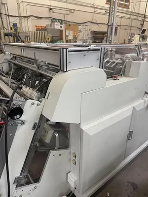 FEIDA ZX-1600 is a double-lane Tray Former