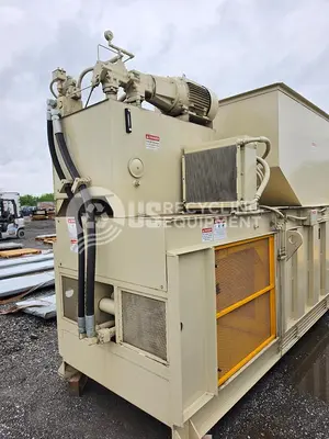 USED 2007 MARATHON 504842-830 SIDE EJECT HORIZONTAL BALER