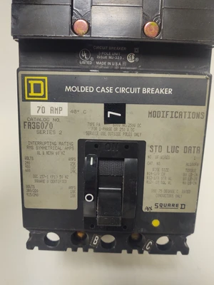 USED Square D FA36070