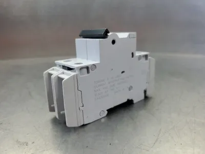 Cutler Hammer WMTD2040 40A 2P 240V CIRCUIT BREAKER. 4G