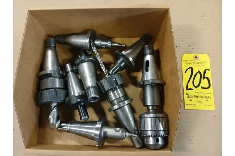 Used _UNKNOWN_ _UNKNOWN_ Tool Holders Ohio US | Thompson Auctioneers #1547287