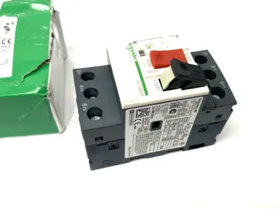 New | in-Stock Schneider Electric Schneider Electric GV2ME05 TeSys Starters Michigan US | Maverick Industrial Sales #1400662