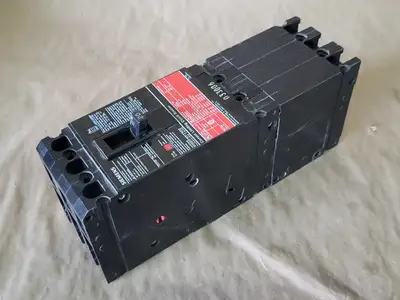 New | in-Stock SIEMENS CED63B020 Switchgears British Columbia CA | Lenmark #239283