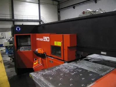 USED AMADA ARCADE 210 CNC